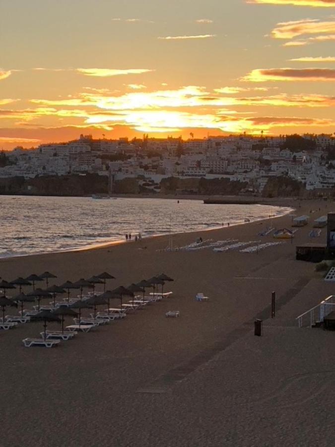 Magnifique Appartement Sur La Plage ... アルブフェイラ エクステリア 写真
